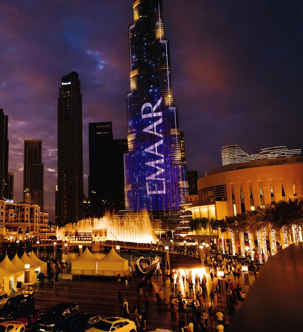 Emaar campaign, Burj Khalifa at night